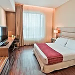 Holiday Inn Bucaramanga Cacique, an IHG Hotel