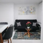 Apartamento En El Centro De La Ciudad Bonita A Muy Buen Precio
