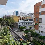 C Habitacion Con Bano Privado, Zona De Trabajo Y Tv