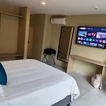 Hotel Hvd Inn Cabecera