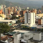 Apartaestudio Strada Suites