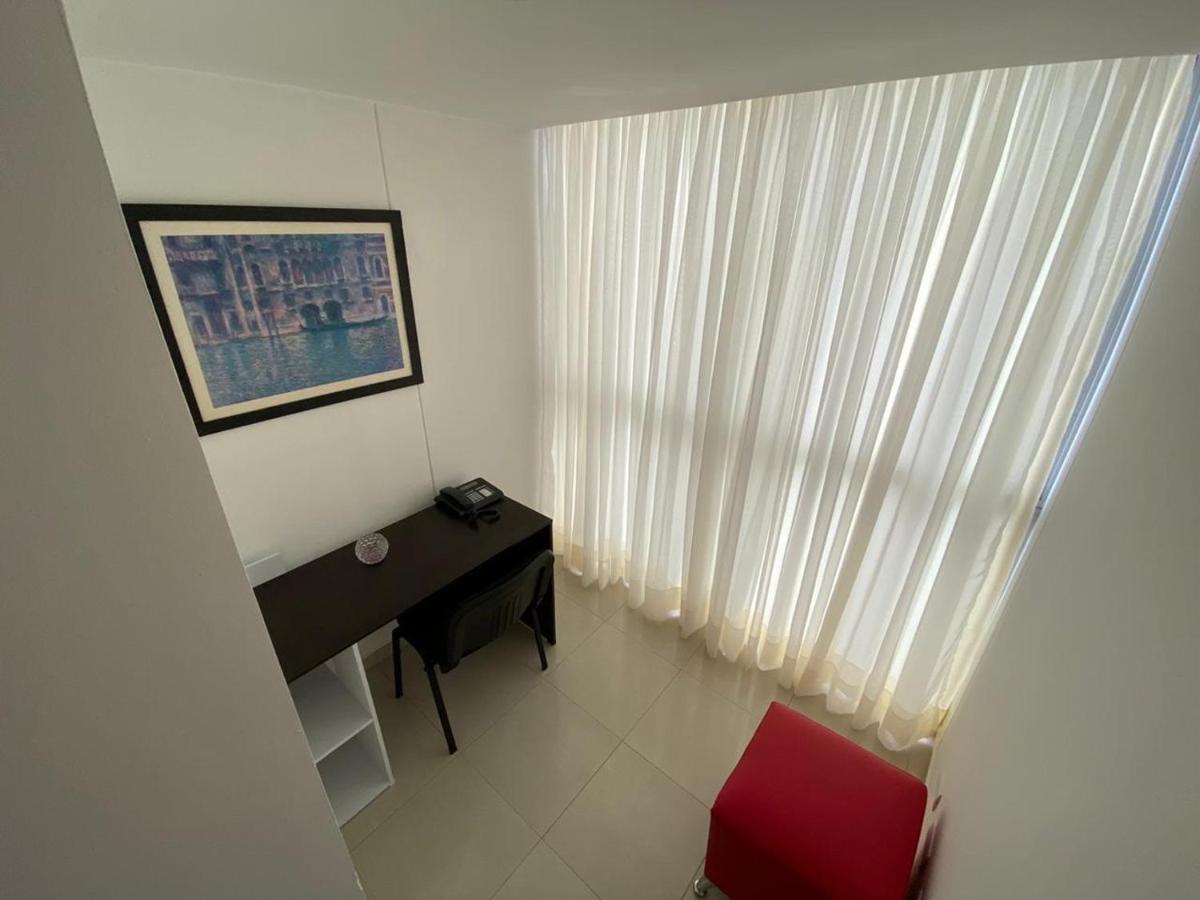 Apartamento Apto 2 Bien Ubicado