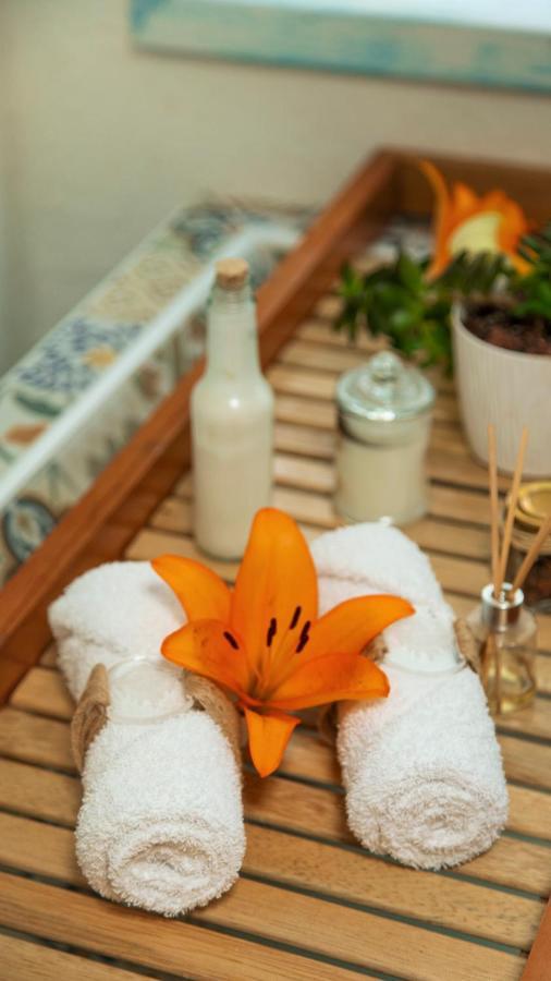 Casa Lago Boutique