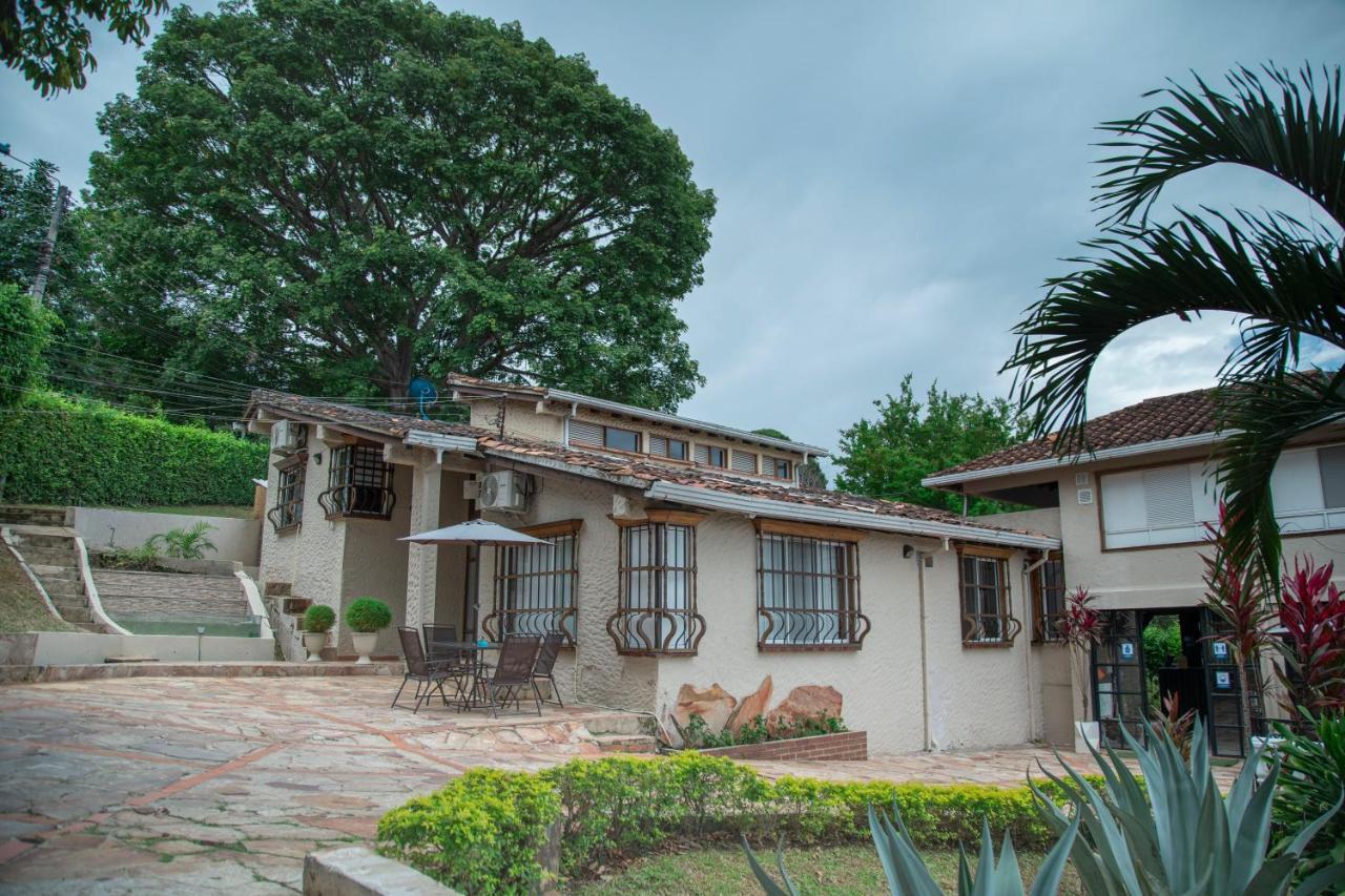 Casa Lago Boutique Pensión *