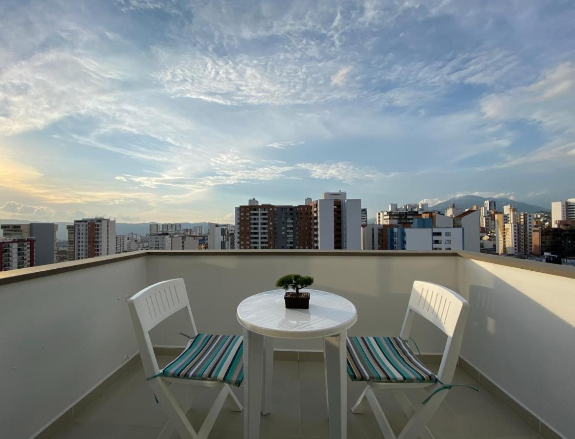 Lujoso Apto Amoblado - Piso Alto - Nuevo Bucaramanga