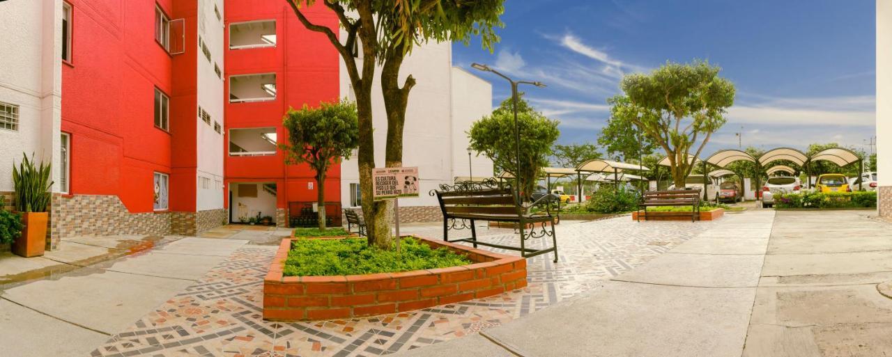 Excelente, Moderno, Amoblado Y Bien Ubicado Apartamento En Mutis, * Bucaramanga