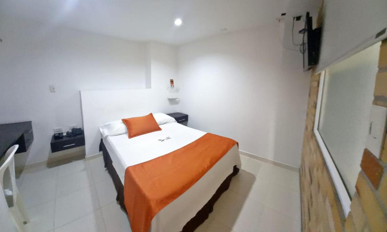 San Lorenzo Hotel *