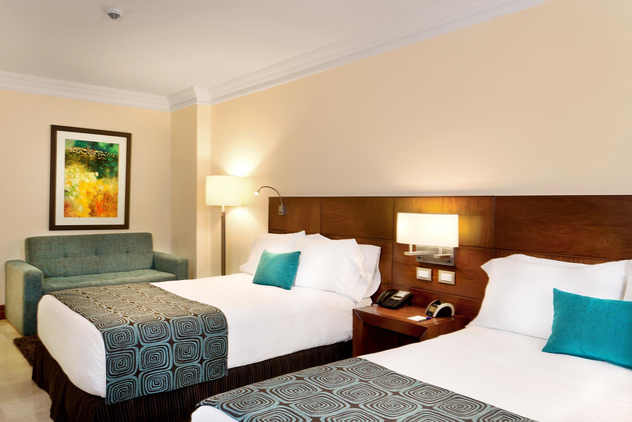Dann Carlton Hotel