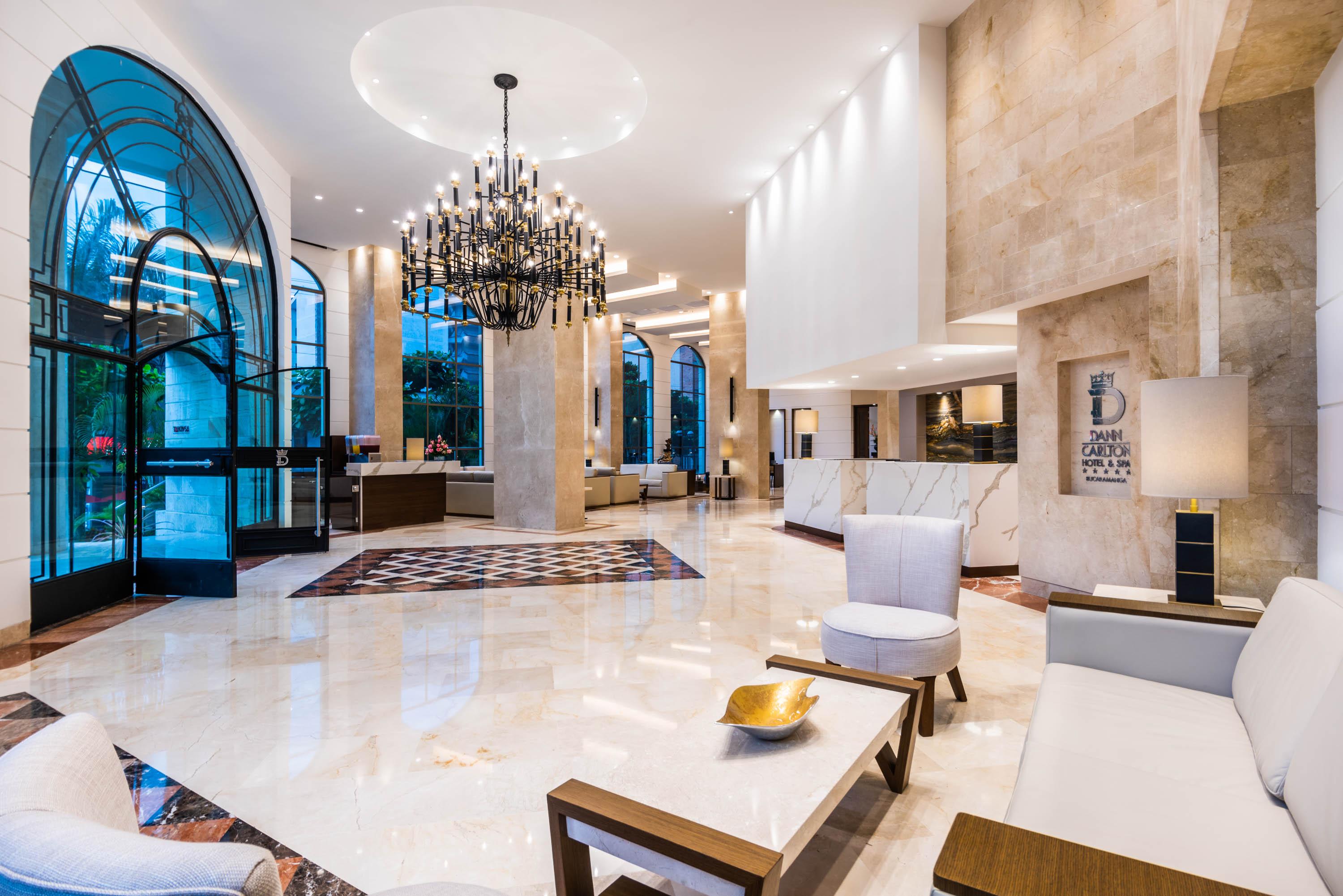 Hotel Dann Carlton 5*