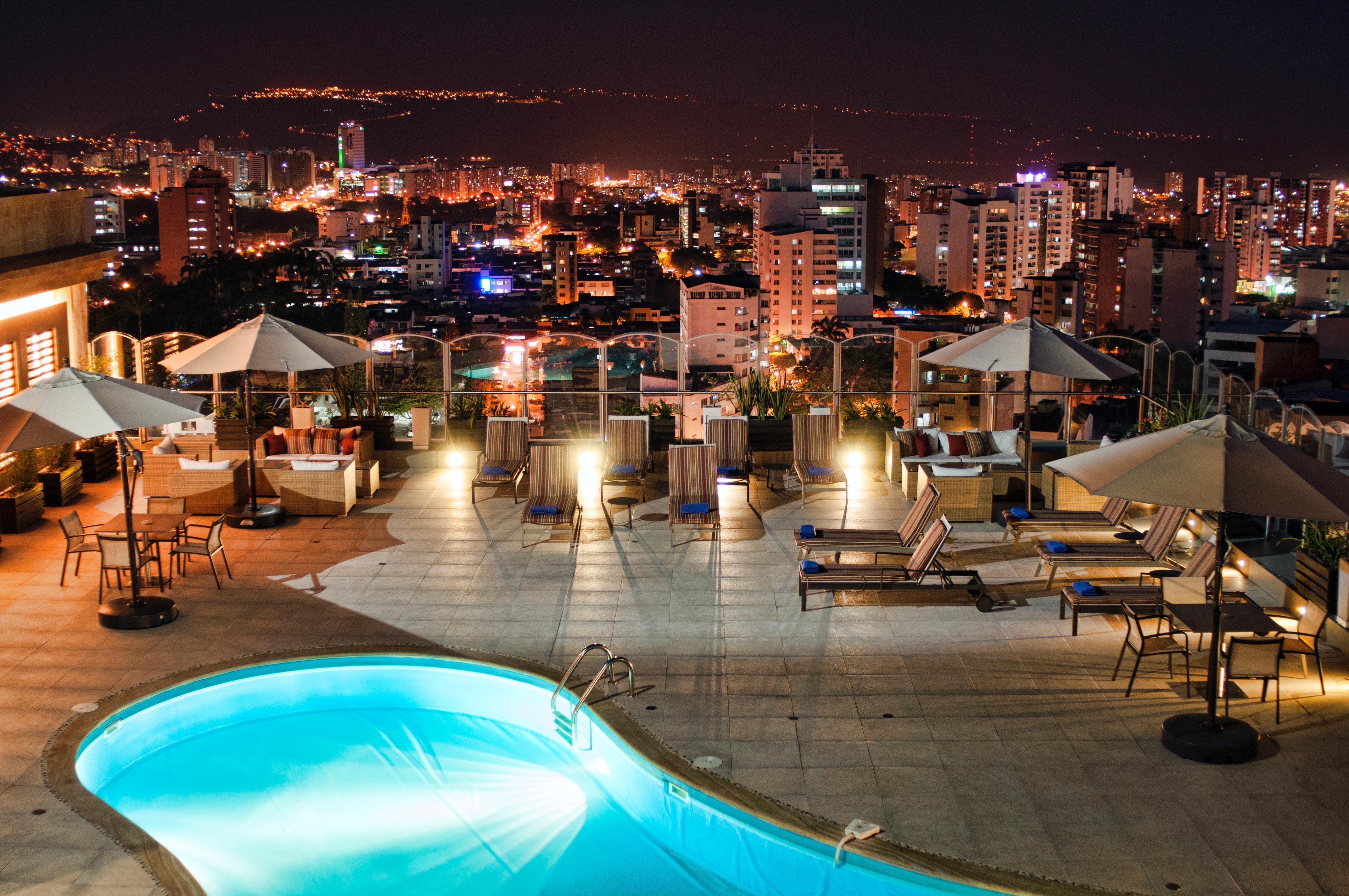 Hotel Dann Carlton 5*
