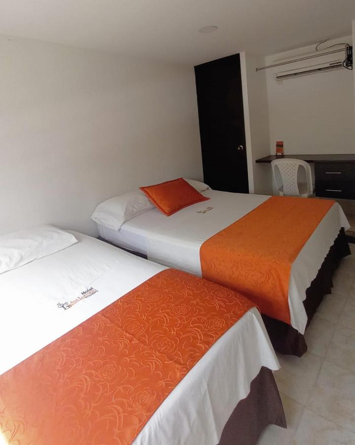 San Lorenzo Hotel *