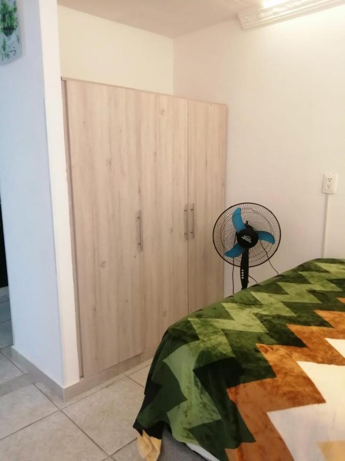 Aparthotel House