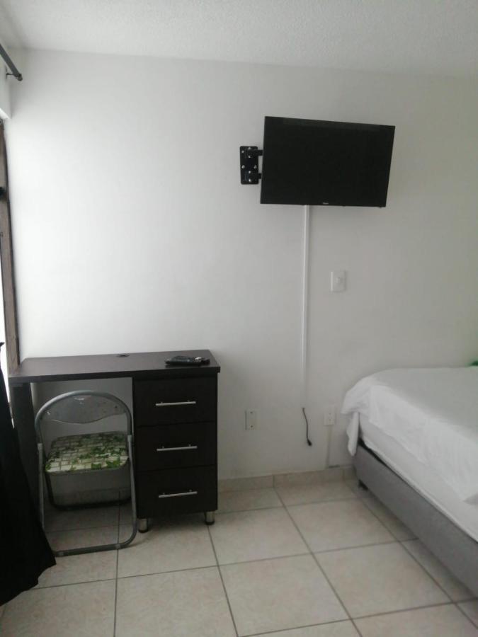 House Aparthotel *