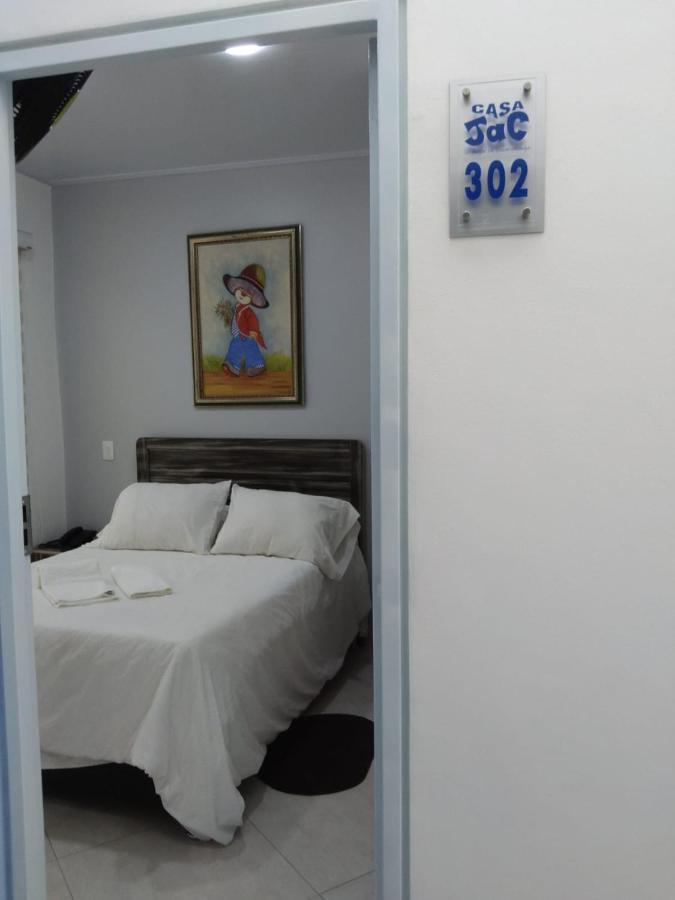 Casa Jac Pensión *