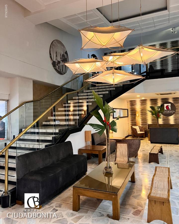 Ciudad Bonita Hotel 4*