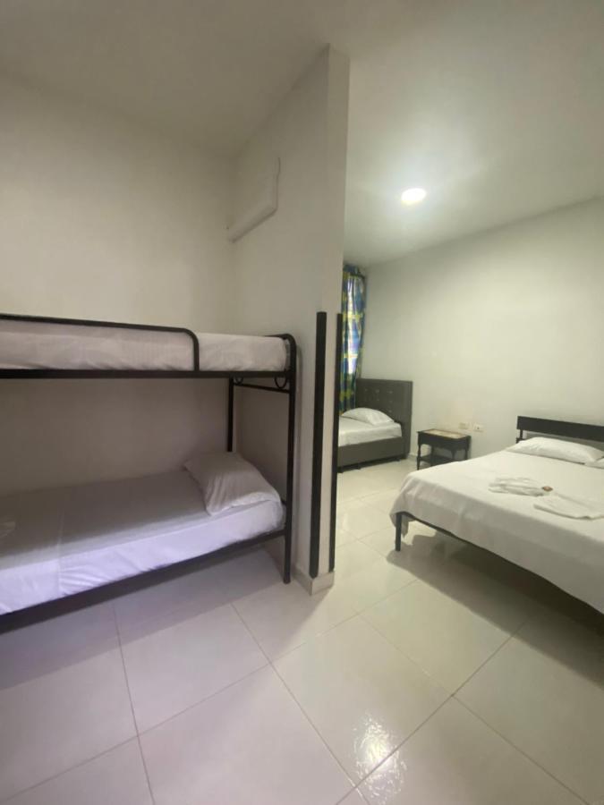 Hotel Colonial Plaza 3*