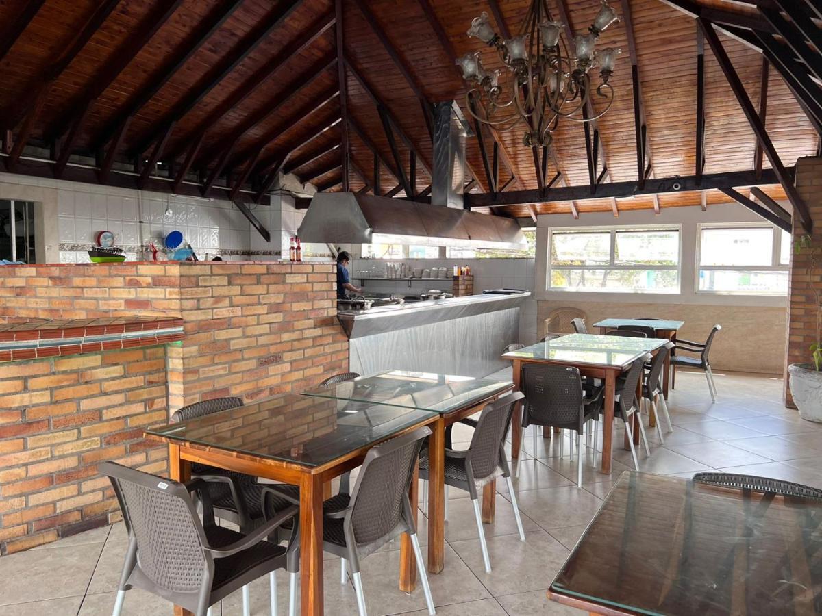 La Hormiga Hotel 3*