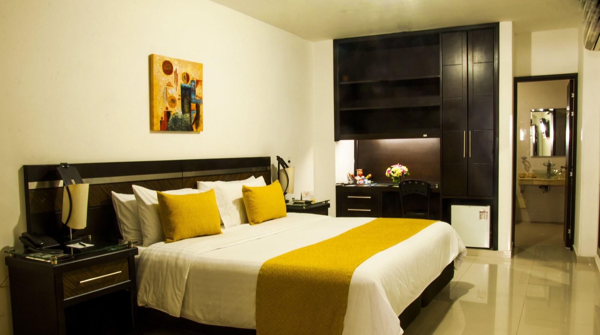Hotel San José Plaza 3*