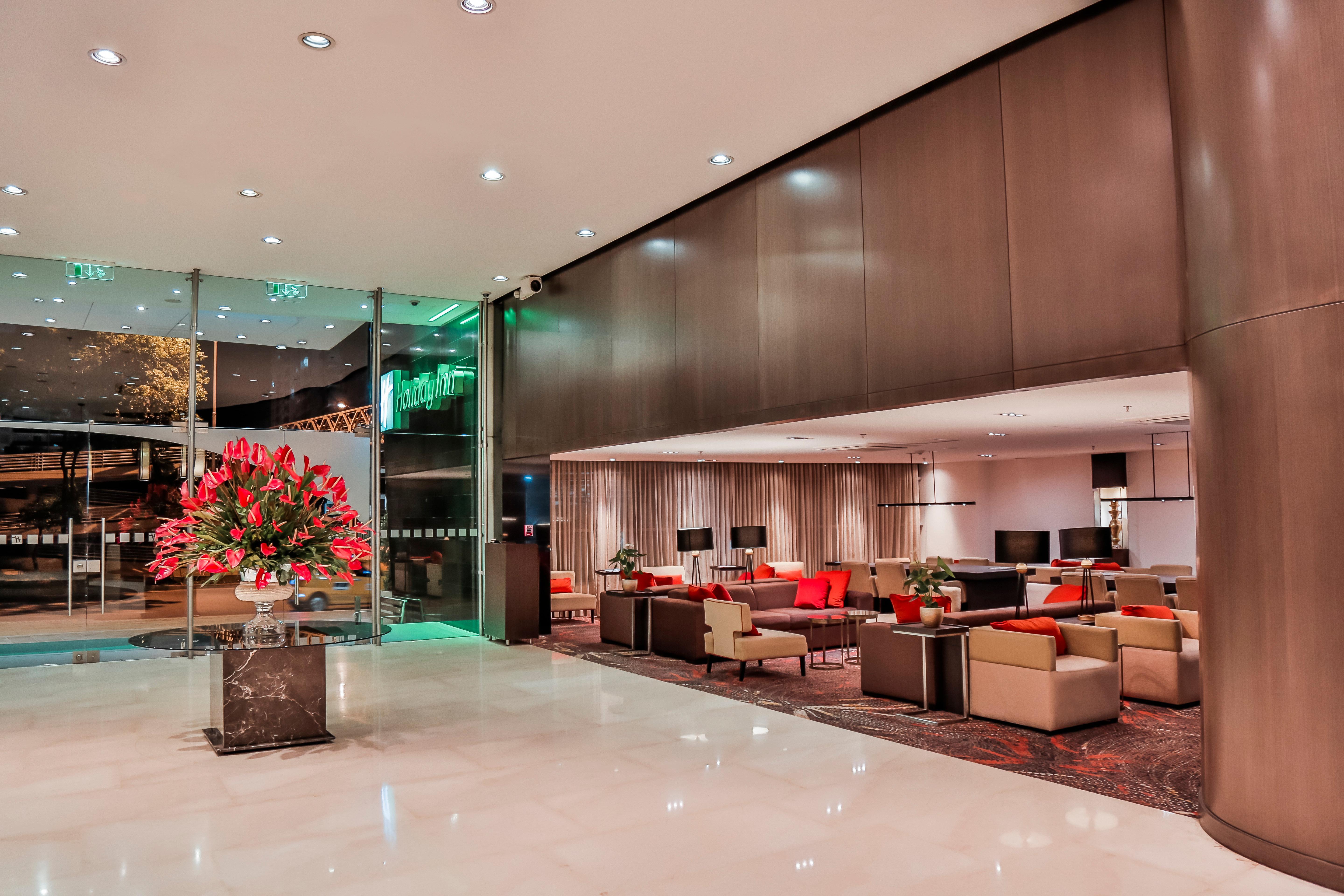 Cacique, An Ihg