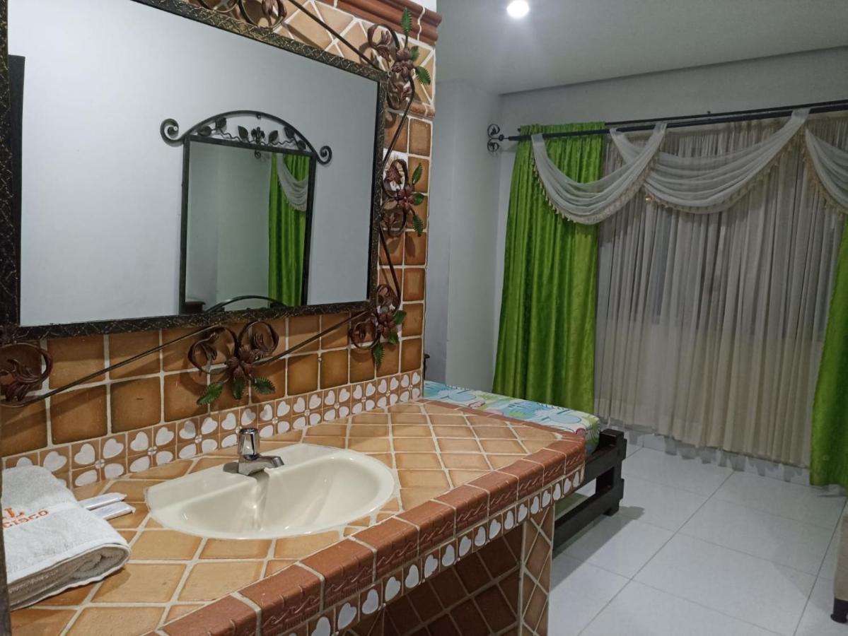 Hotel San Francisco Plaza Real *