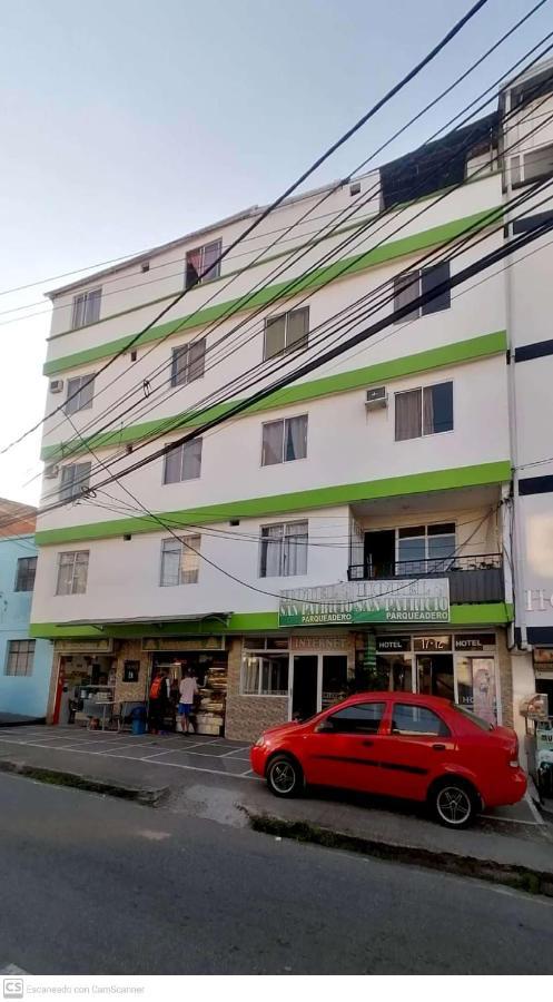 San Patricio Hotel *
