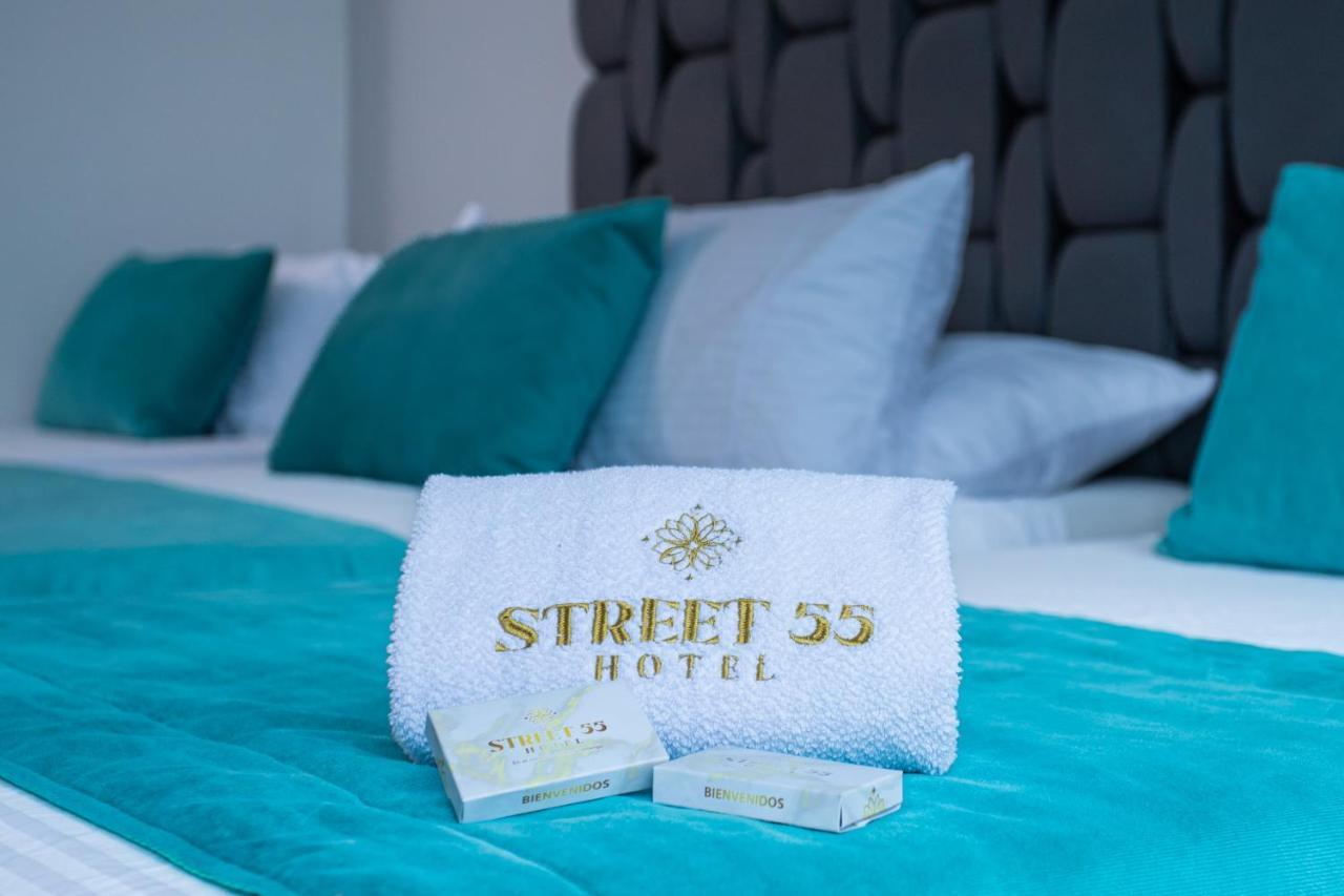 Street 55 Hotel *