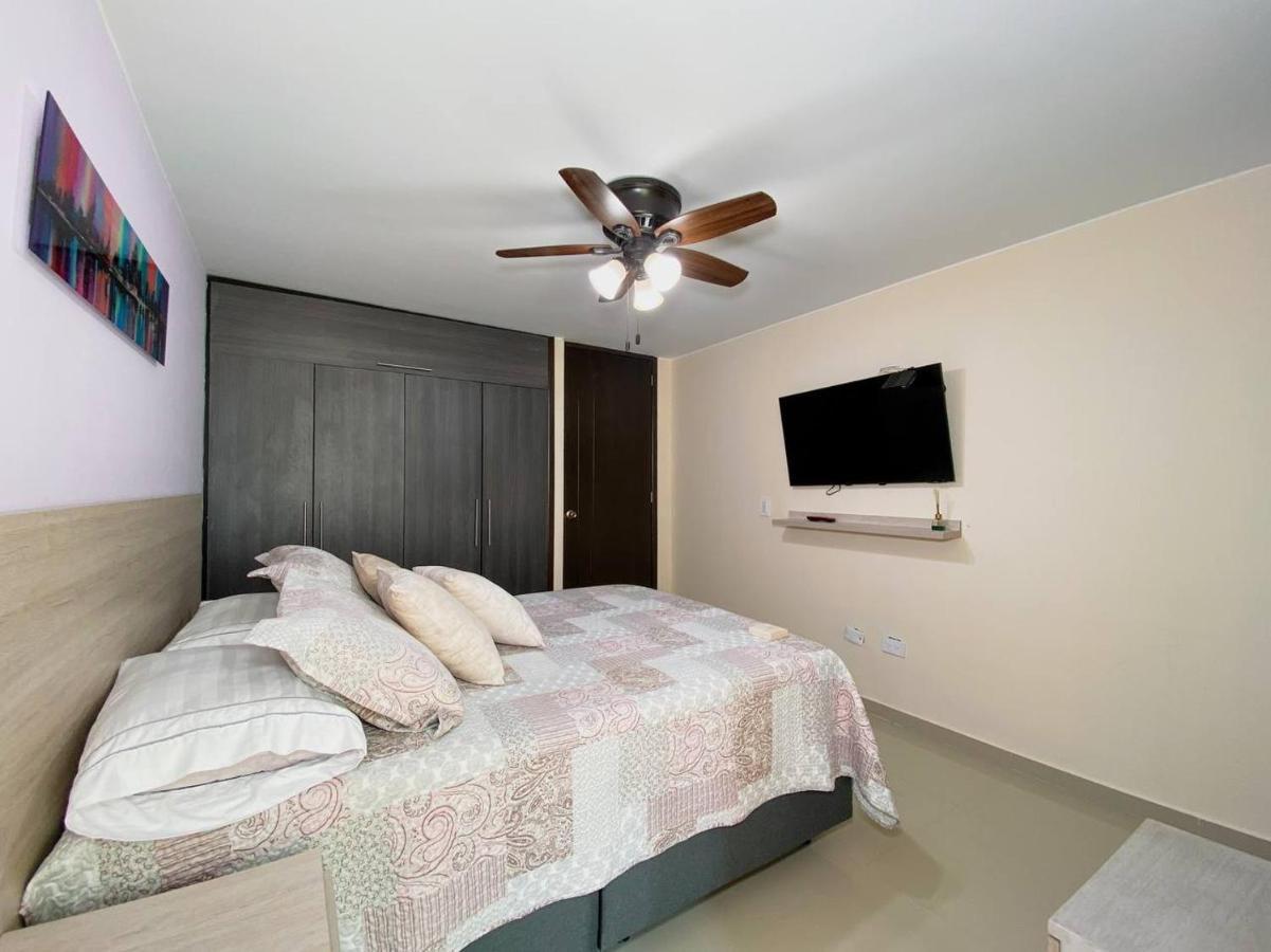 Mantilla Living - 402 *