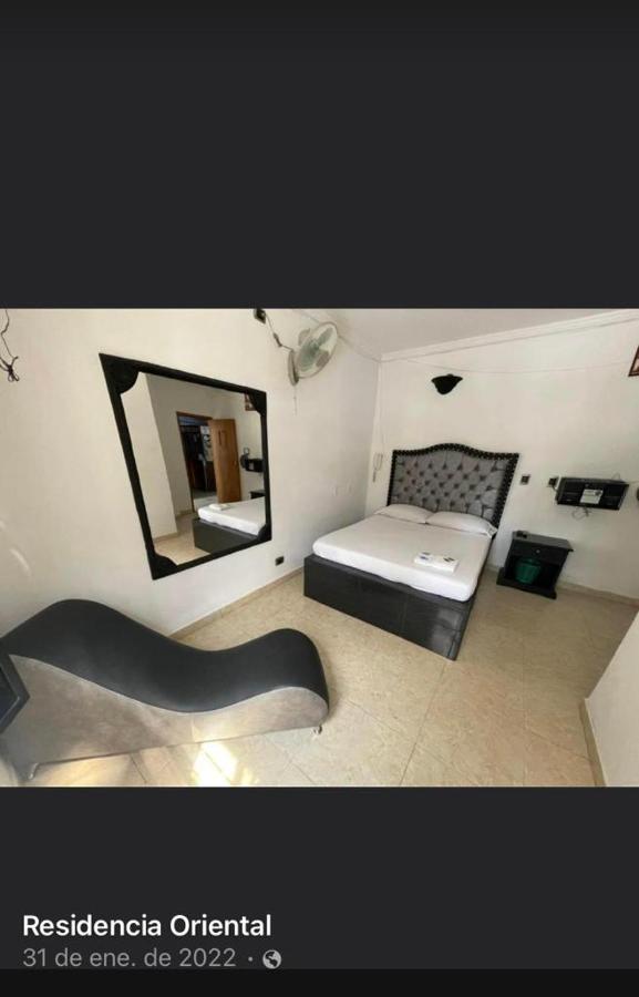 Residencia Del Oriente Hotel del amor *