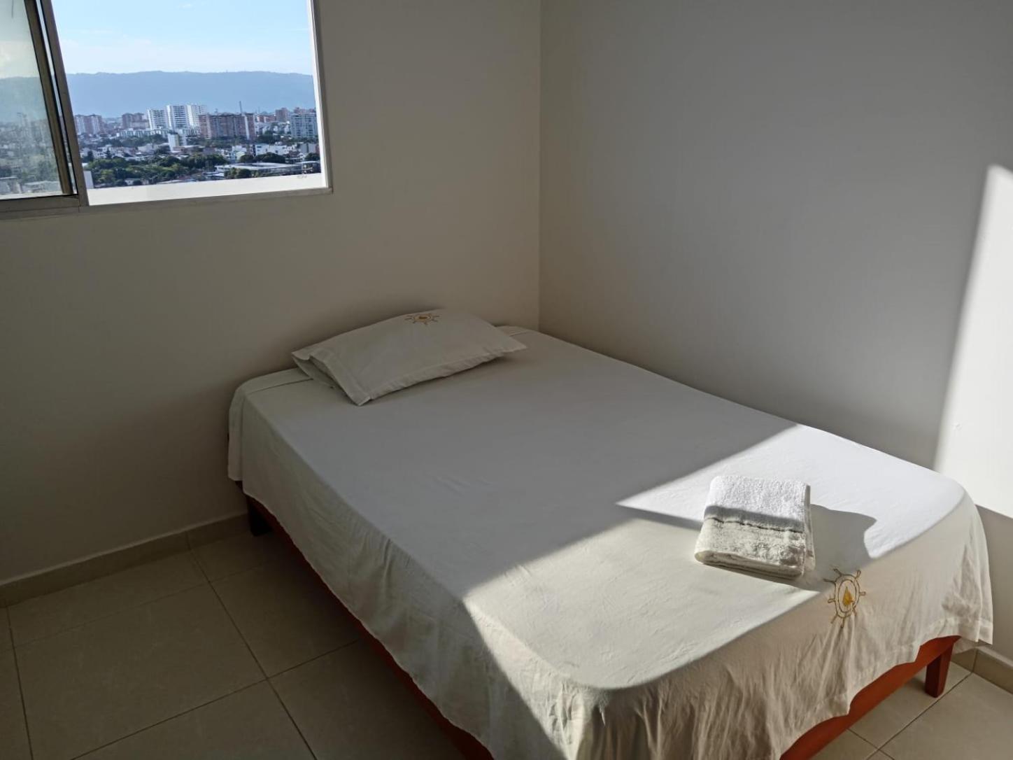 Habitación en casa particular Alex & Kamilo Bucaramanga