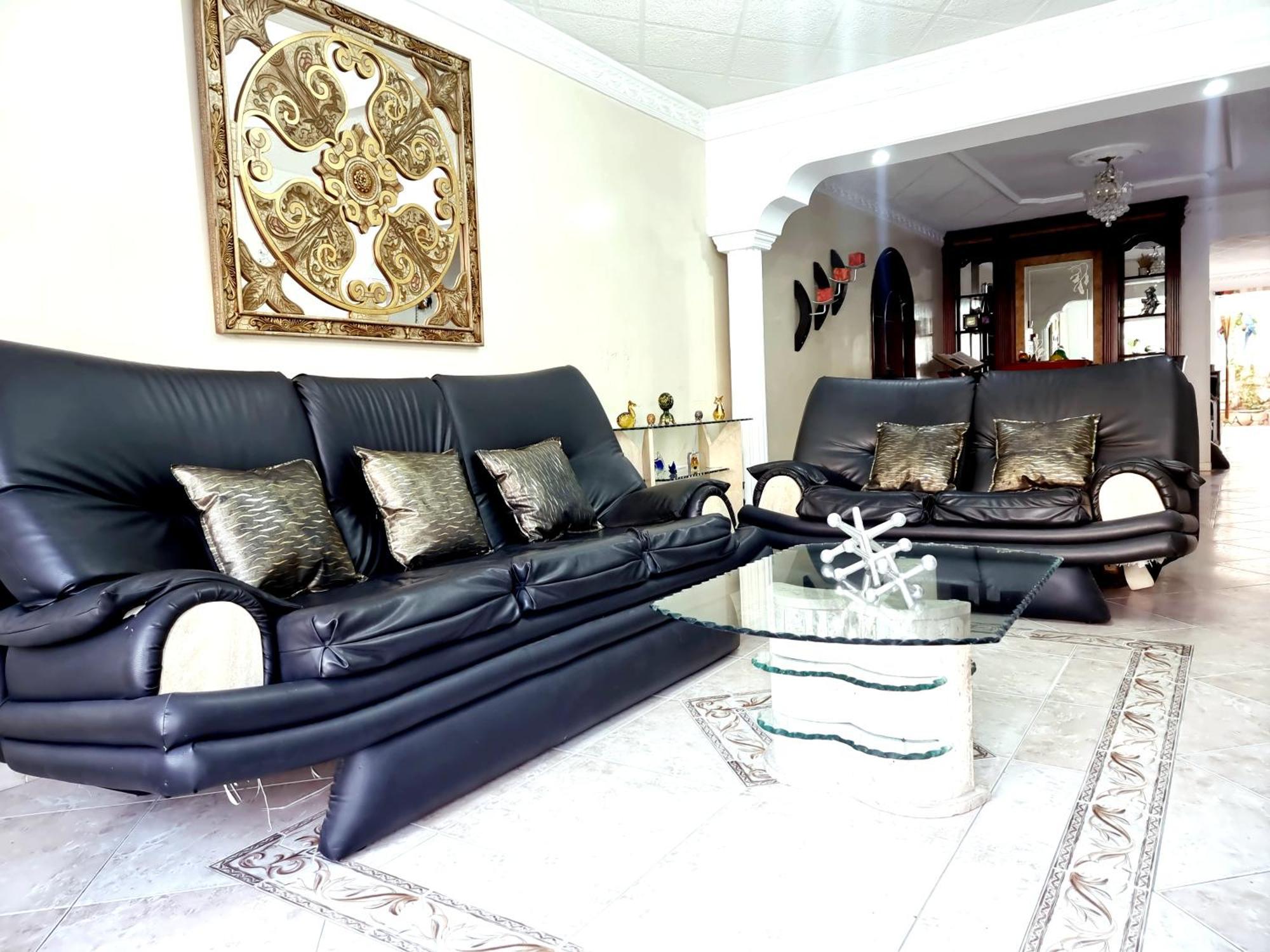 Homestay Amplia Y Comoda Con Bano Privado *