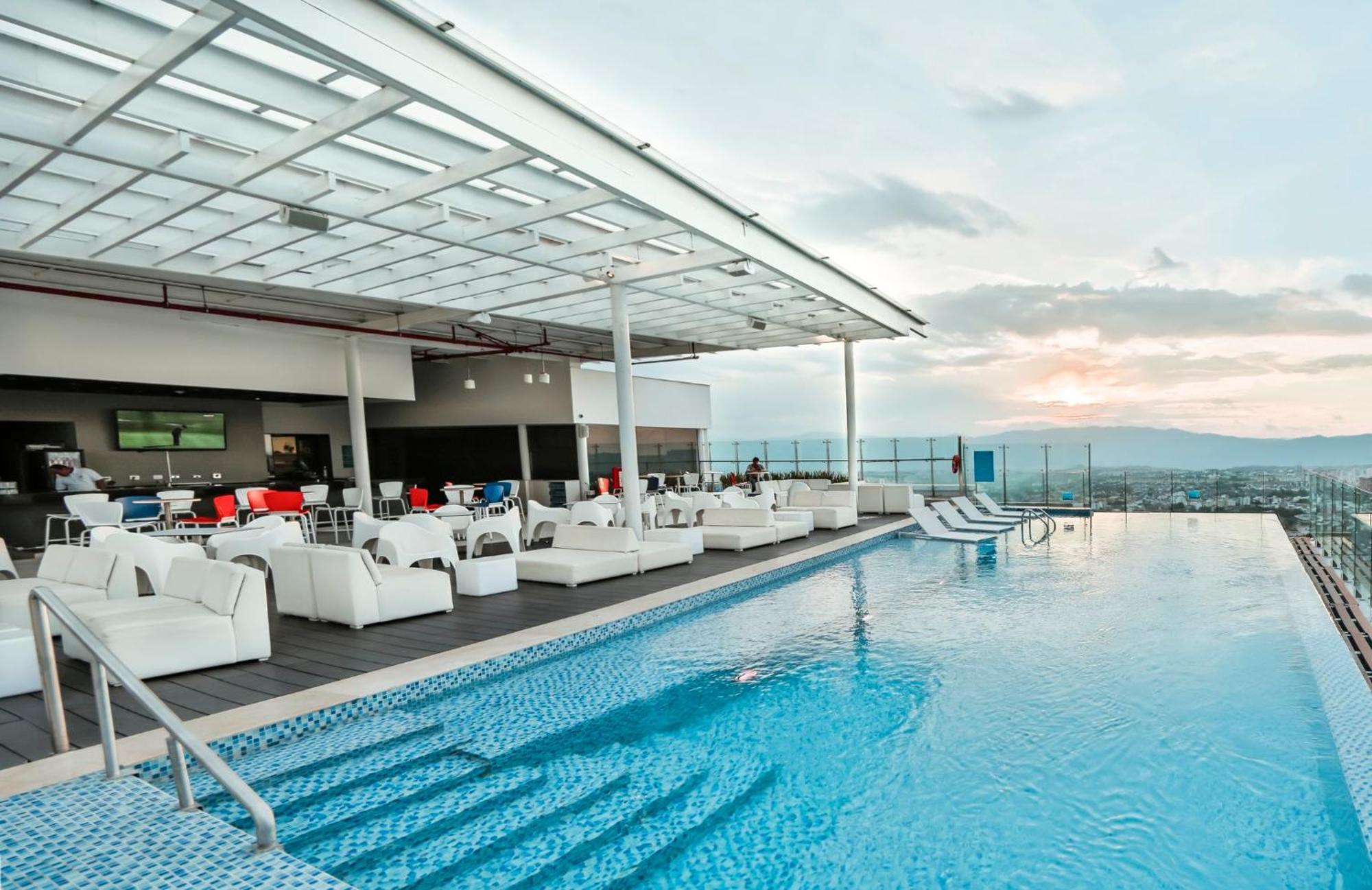Cacique, An Ihg 5* Bucaramanga