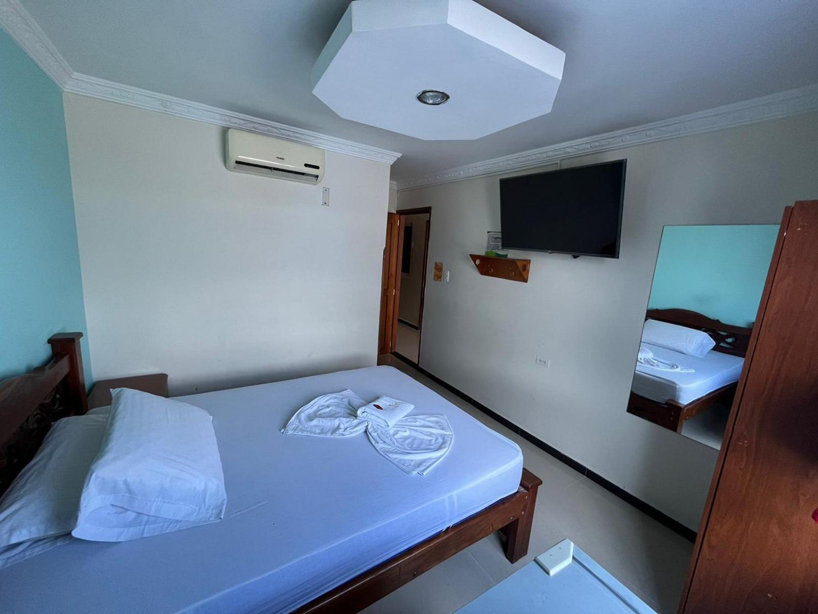 Bucarica Plaza Hotel 2*