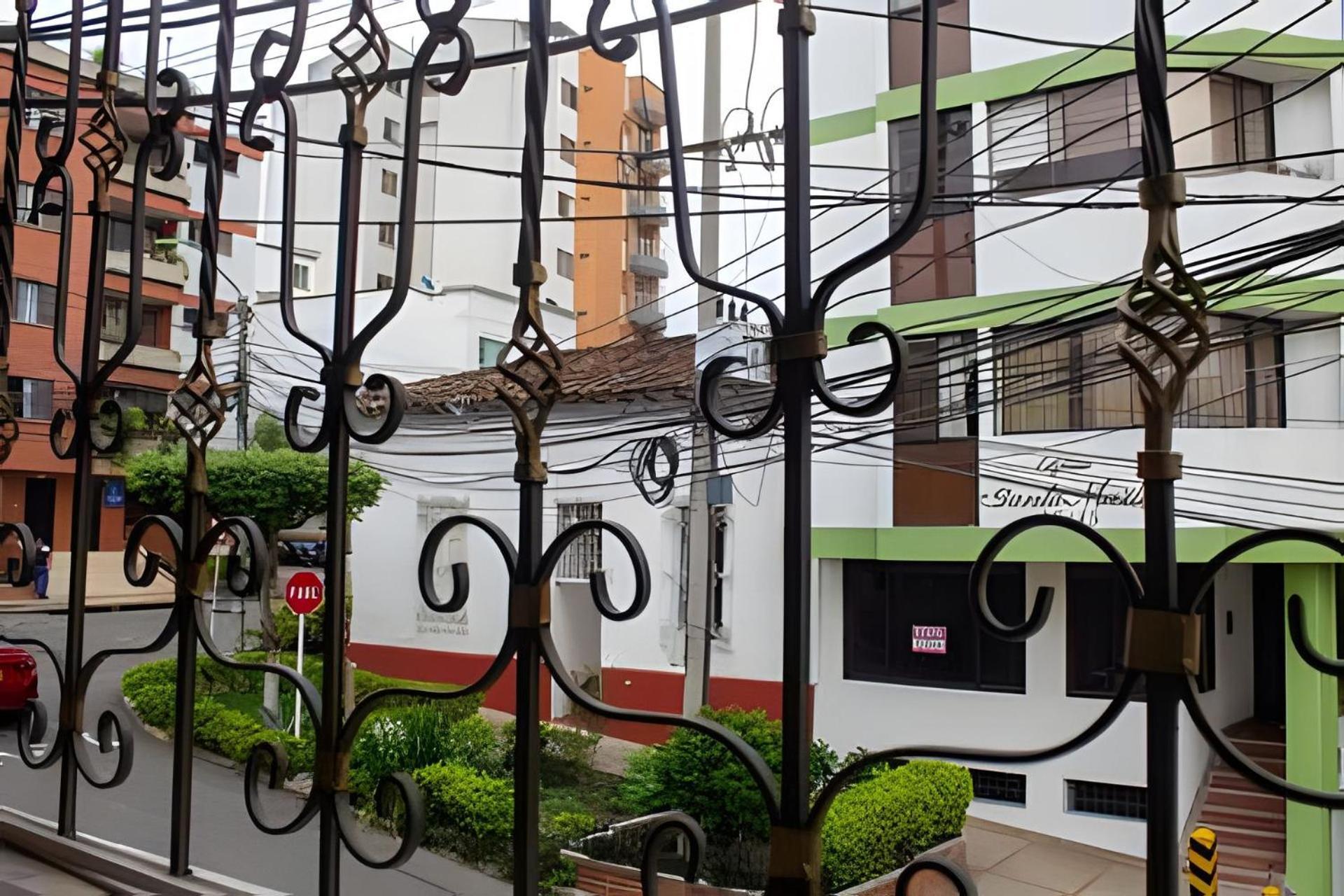 Apartamento Cerca De La Clinica San Luis.