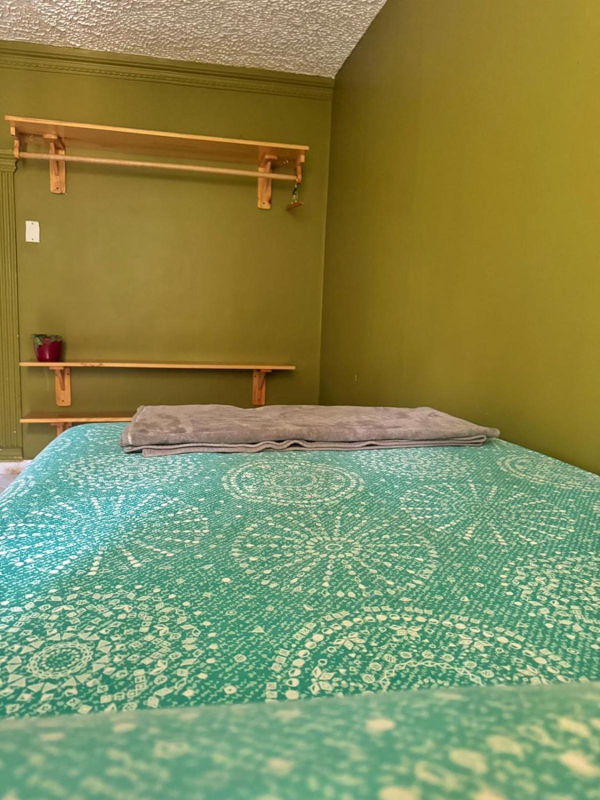 Tatami Hostel *