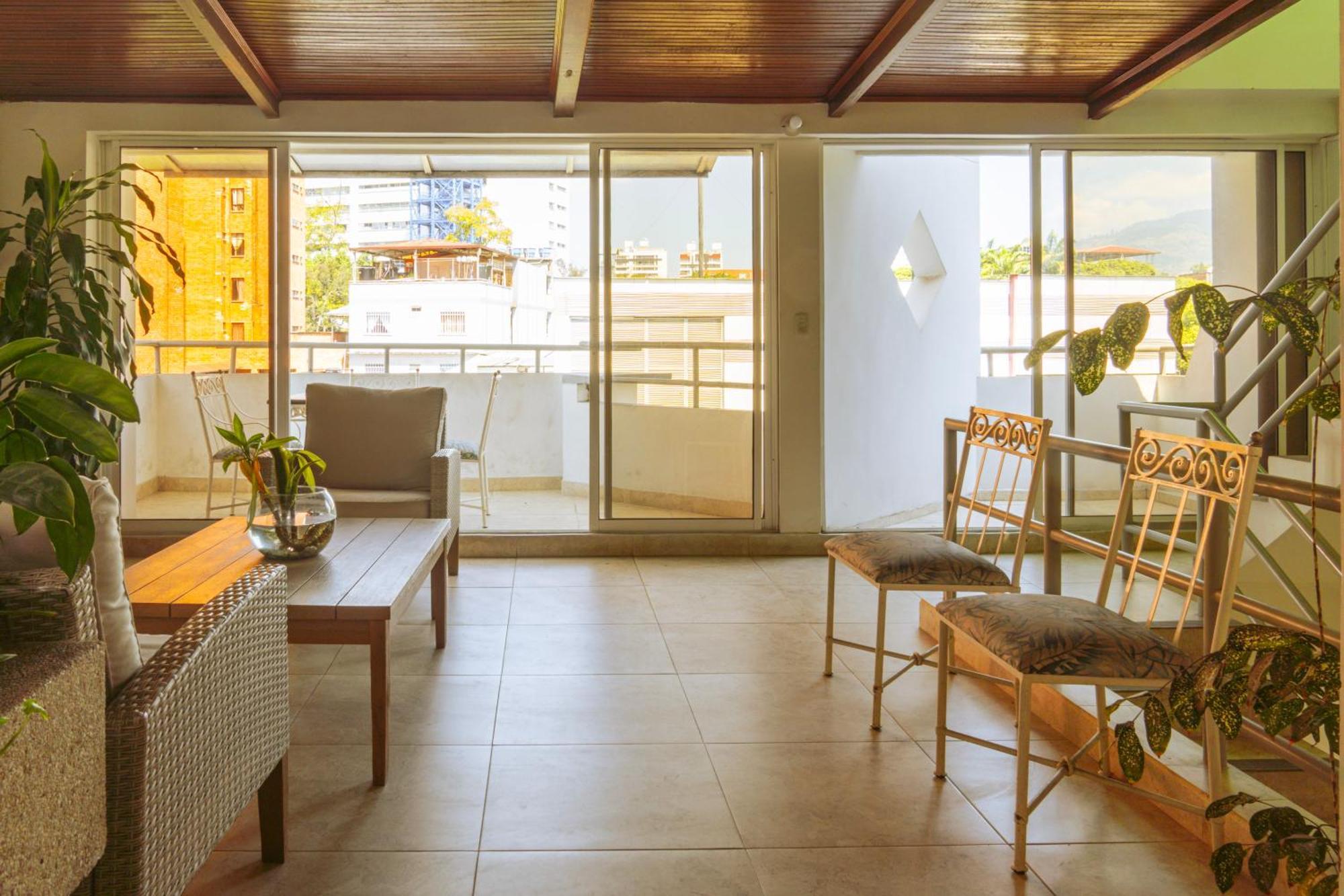 Riviera Plaza 3*