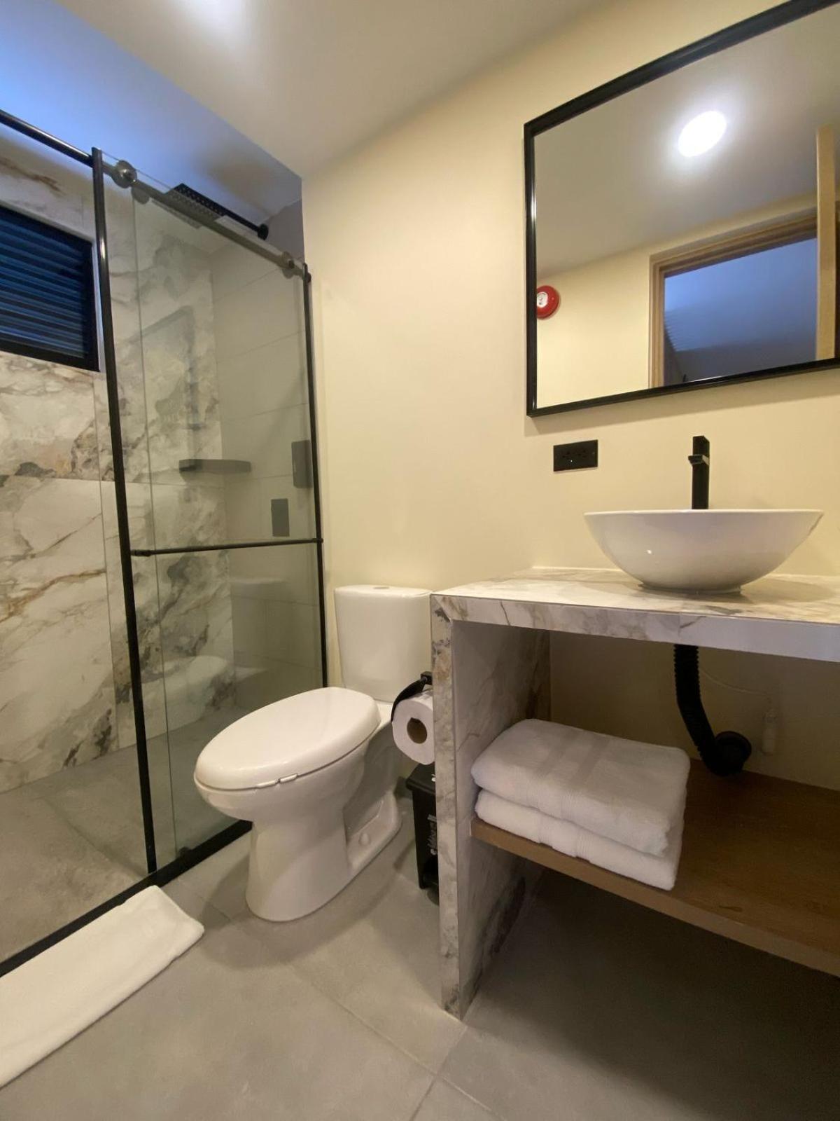 Hotel Hvd Cabecera *