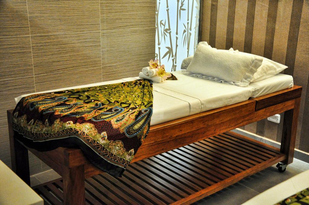 Hotel Dann Carlton