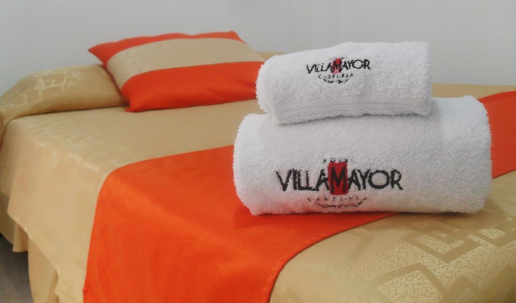 Villamayor Cabecera Pensión 2*