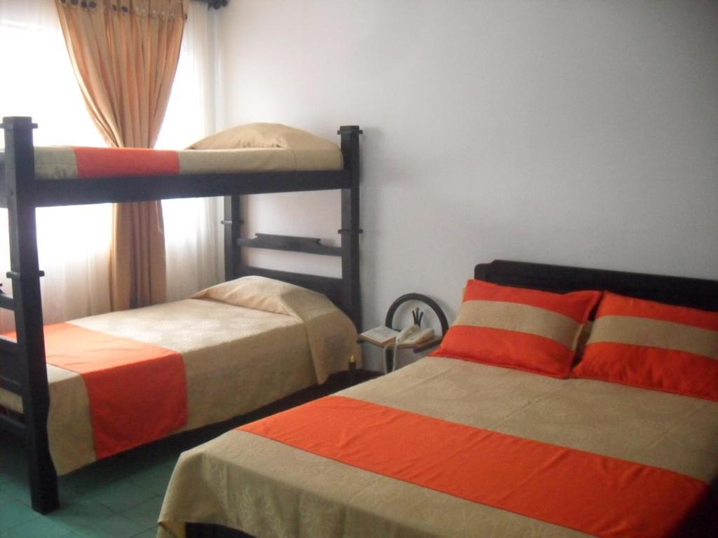 San Luis Plaza Hotel 3*