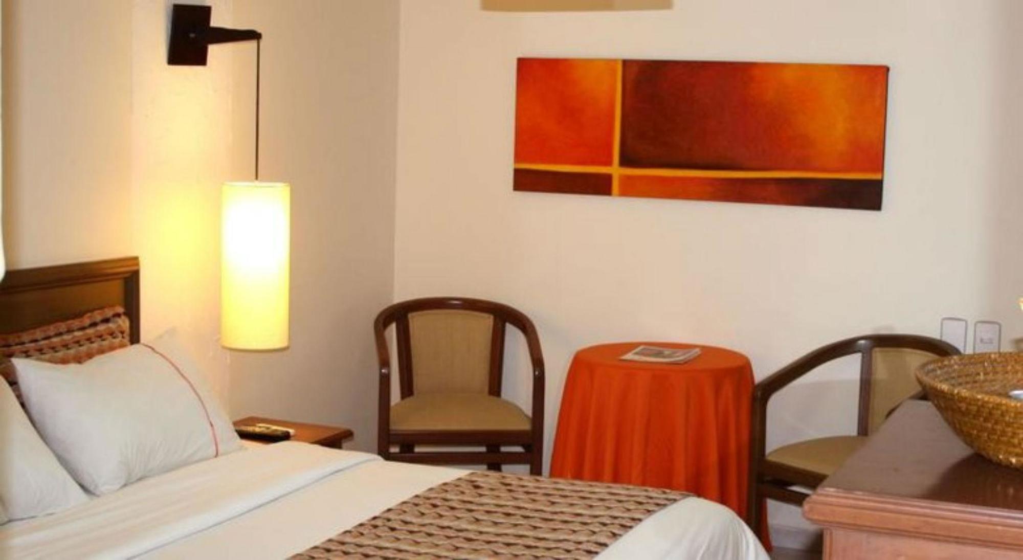 Hotel Ciudad Bonita