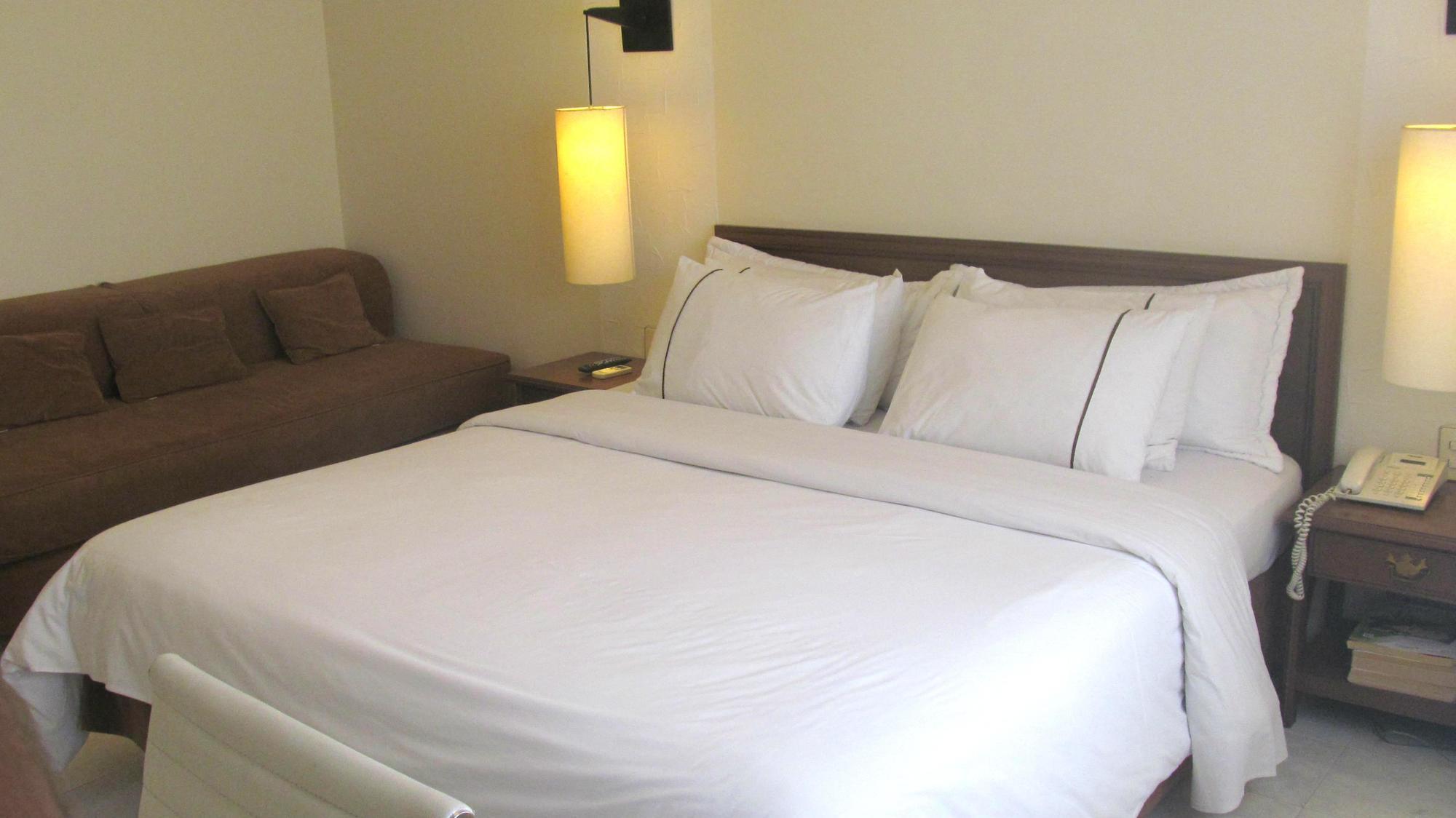 Hotel Ciudad Bonita