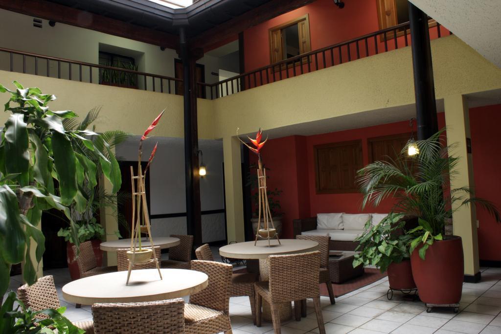Hotel Asturias 3*