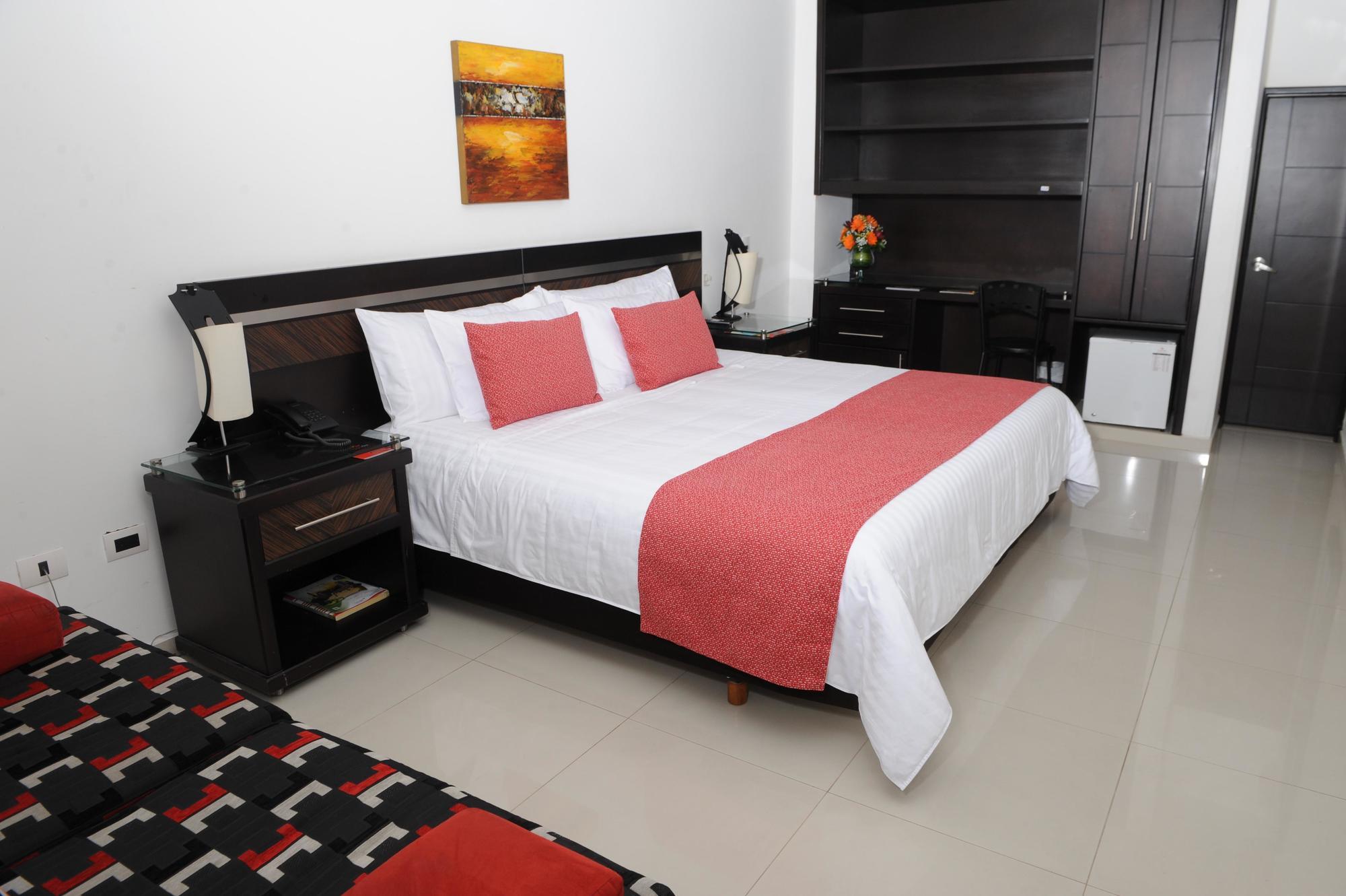 Hotel San José Plaza 3*