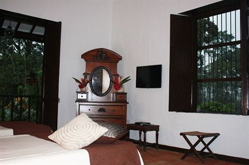 Hacienda El Roble
