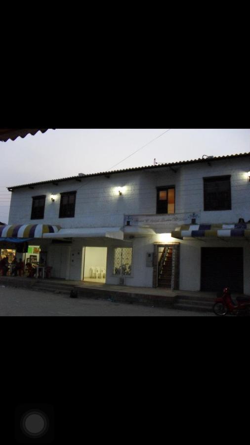 Hotel Colonial *