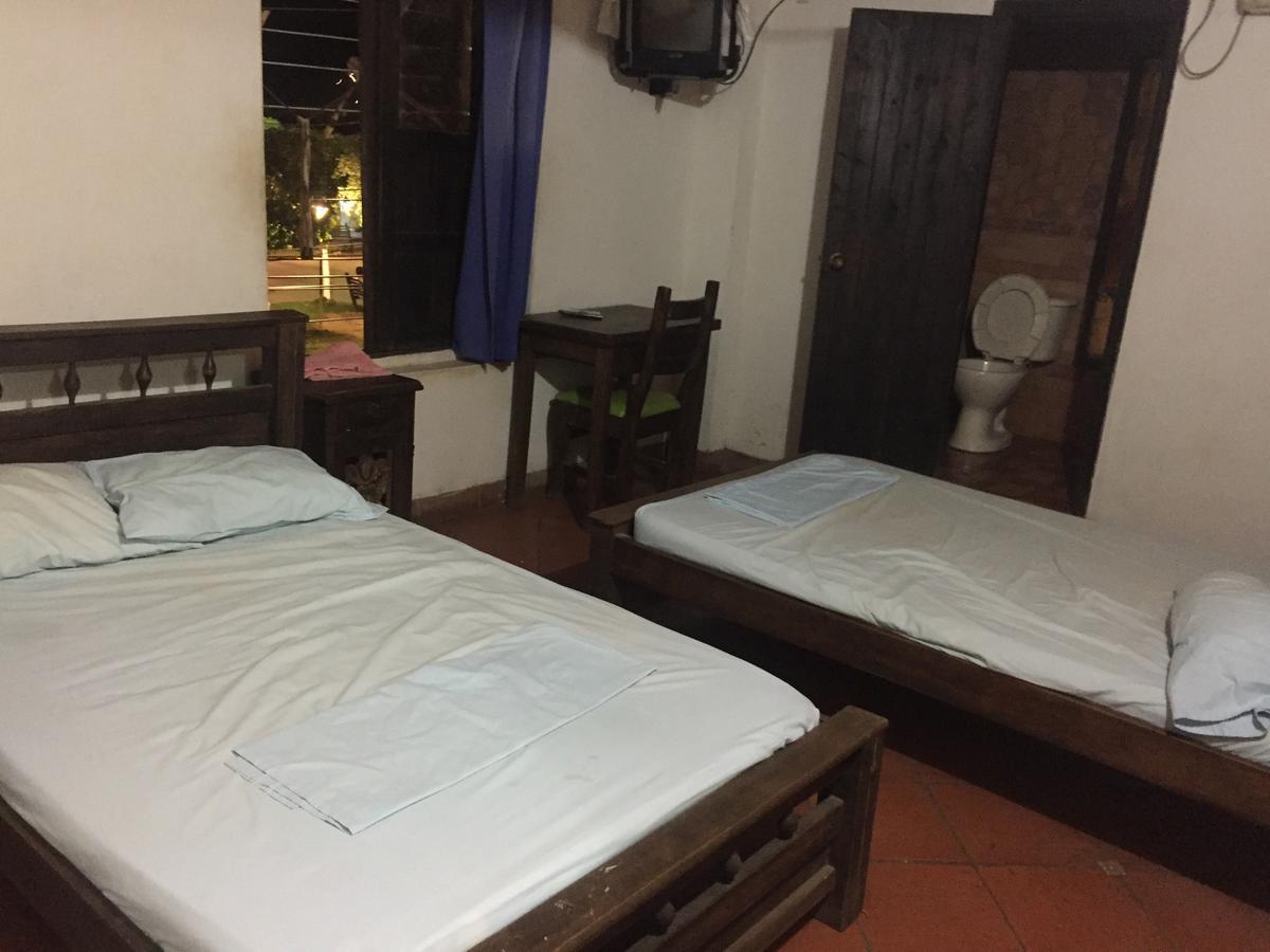Hotel Colonial *