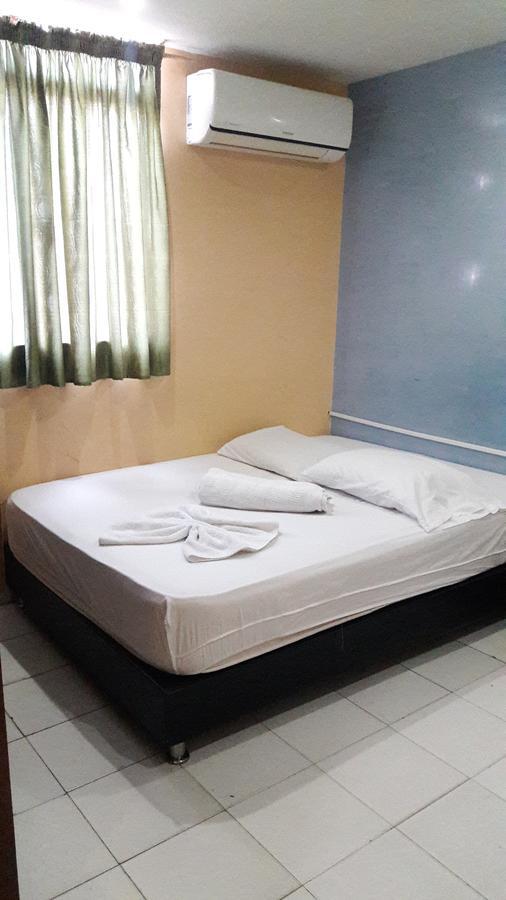 Hotel Granada *