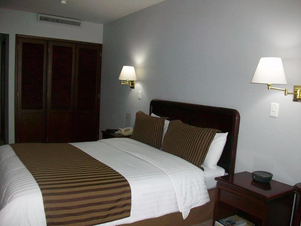 Hotel Internacional La Triada By Dot Urban