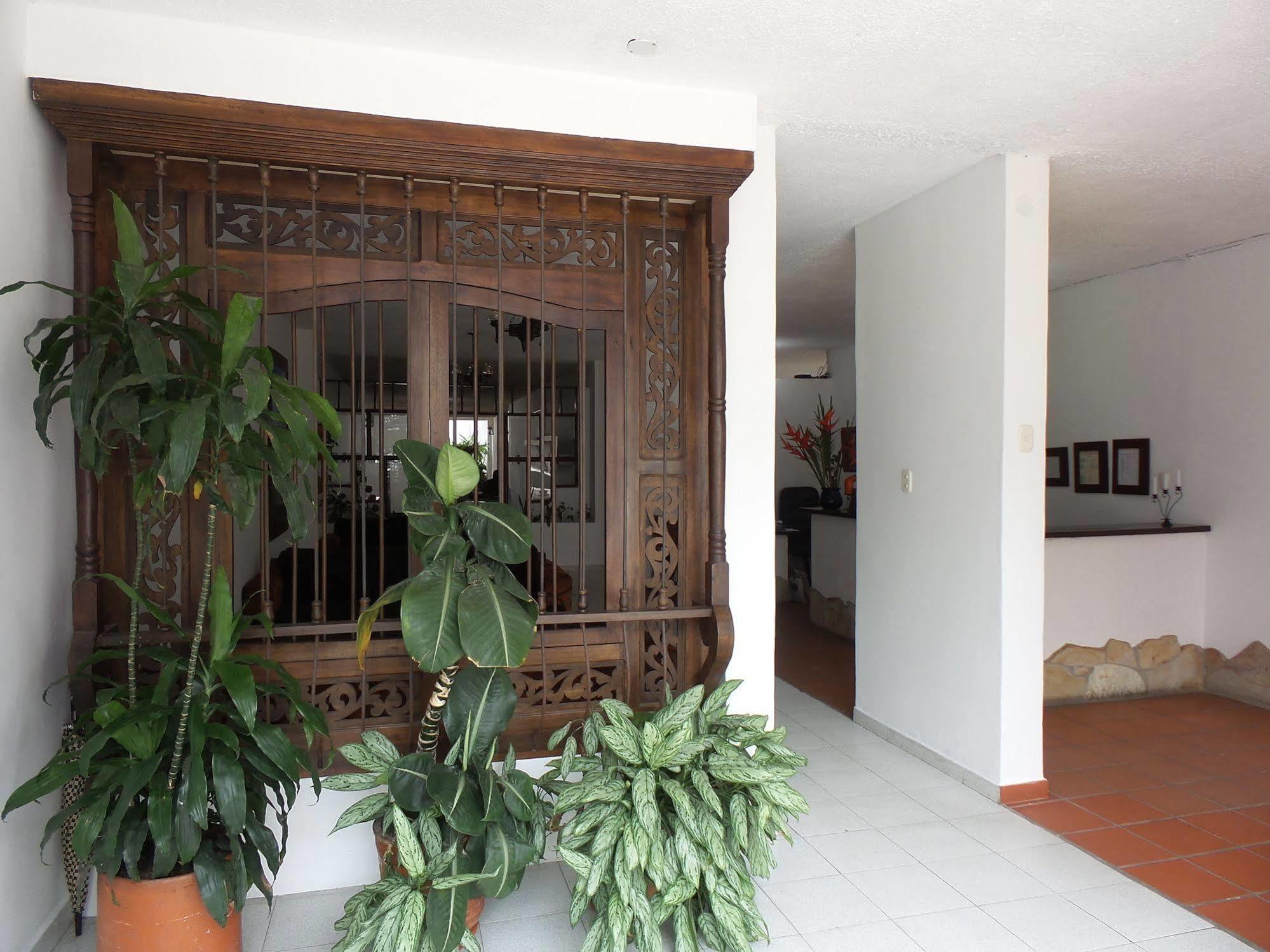 Hotel Houston Bucaramanga