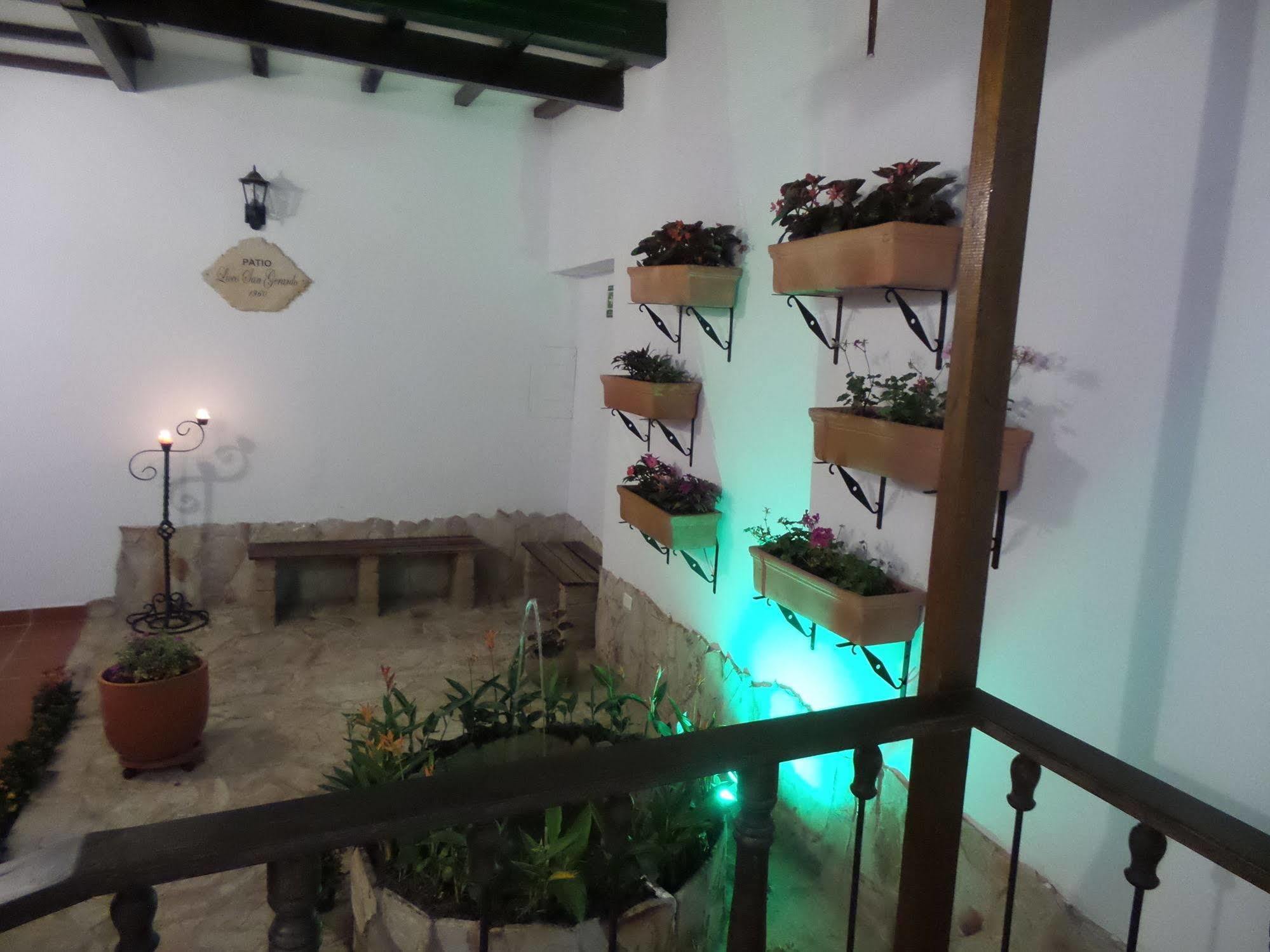 Hotel Houston 2* Bucaramanga